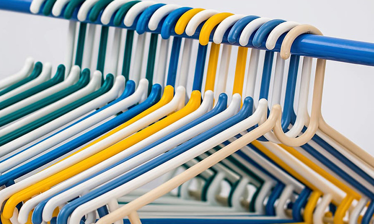 Can You Recycle Plastic Coat Hangers (And How) [Solved]